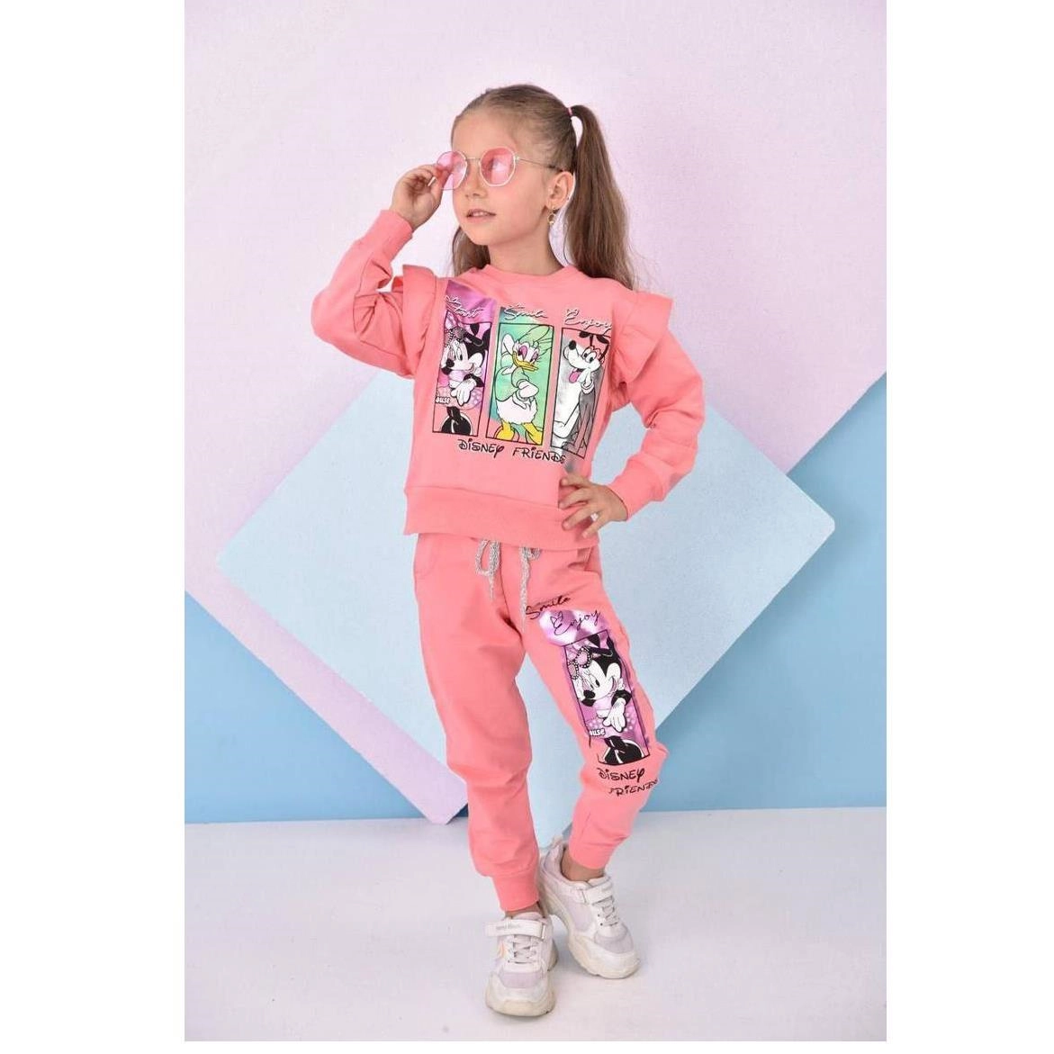 بلوز شلوار دخترانه استین چیندار طرح کارتونی 3212 c1e9fe59-af80-4e65-867a-6c16b1cd5194.jpg